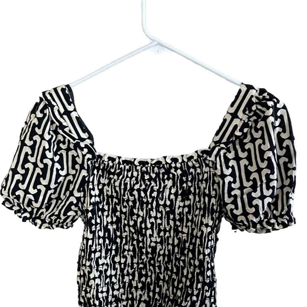 Black and White Flutter Sleeve Smocked Crop Top